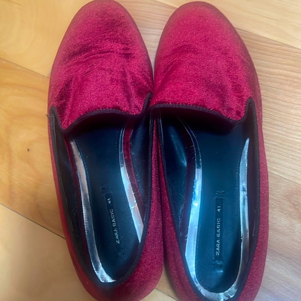 ZARA burgundy loafer